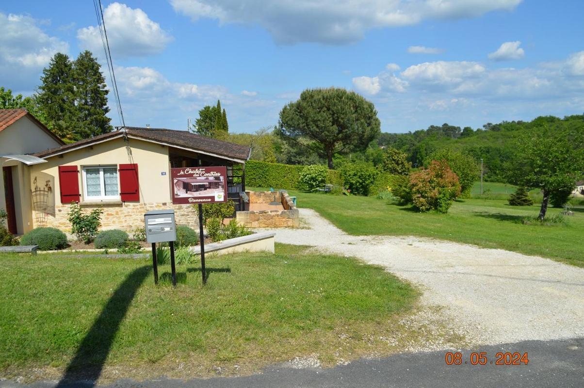 Le Chalet Des Contries Bed & Breakfast Sarlat-la-Caneda Exterior photo